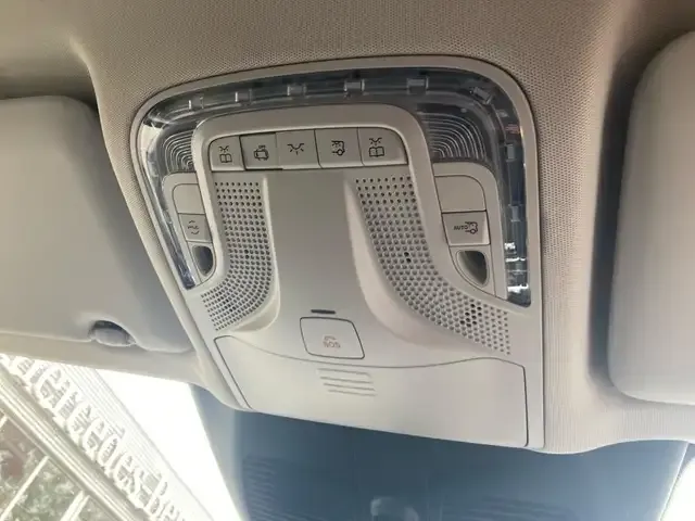 Mercedes-Benz EQV 300