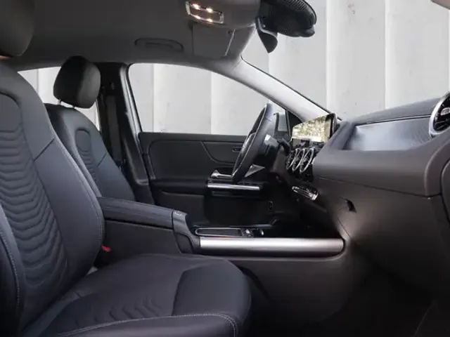 Mercedes-Benz GLA 180