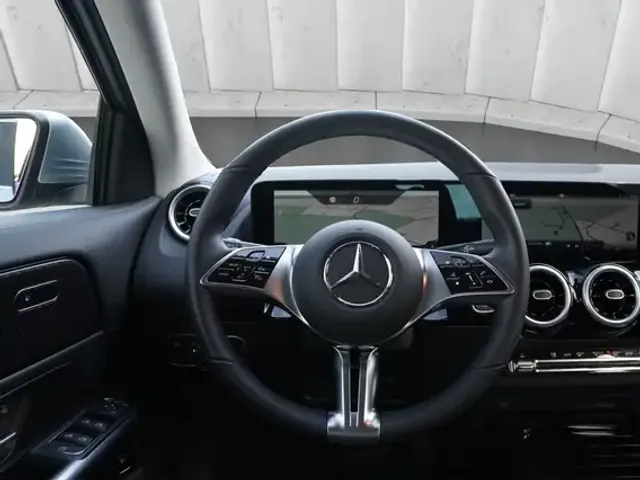 Mercedes-Benz GLA 180