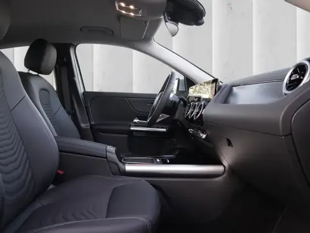 Mercedes-Benz GLA 180