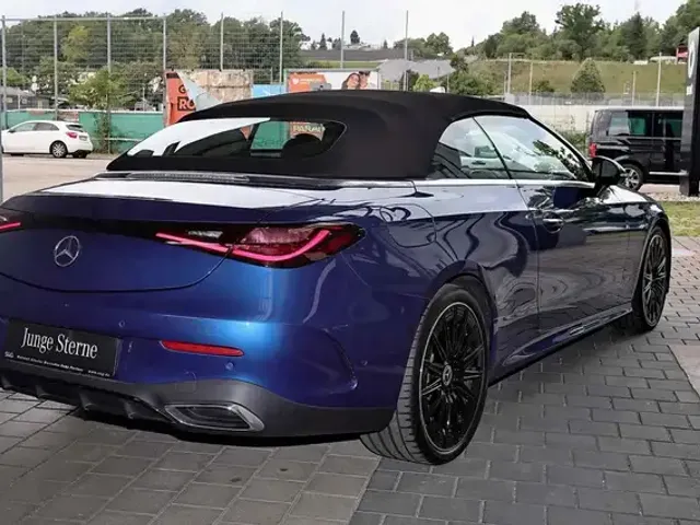 Mercedes-Benz CLE 300