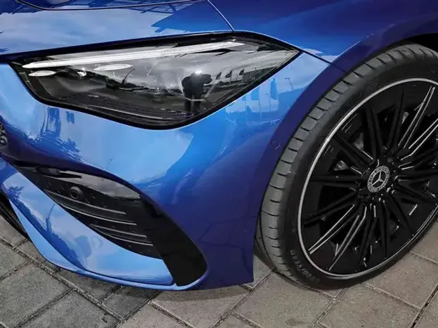 Mercedes-Benz CLE 300