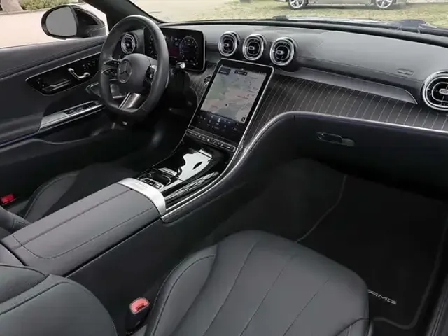 Mercedes-Benz CLE 300