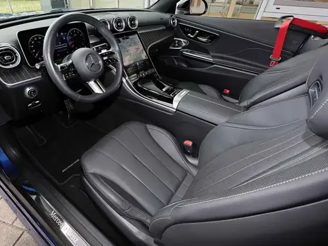 Mercedes-Benz CLE 300