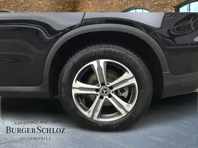 Mercedes-Benz GLC 250