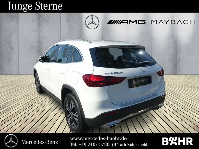 Mercedes-Benz GLA 250