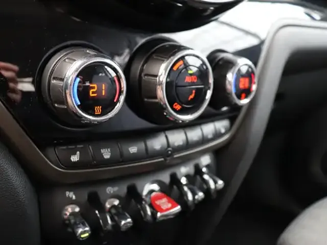 MINI Cooper D Countryman