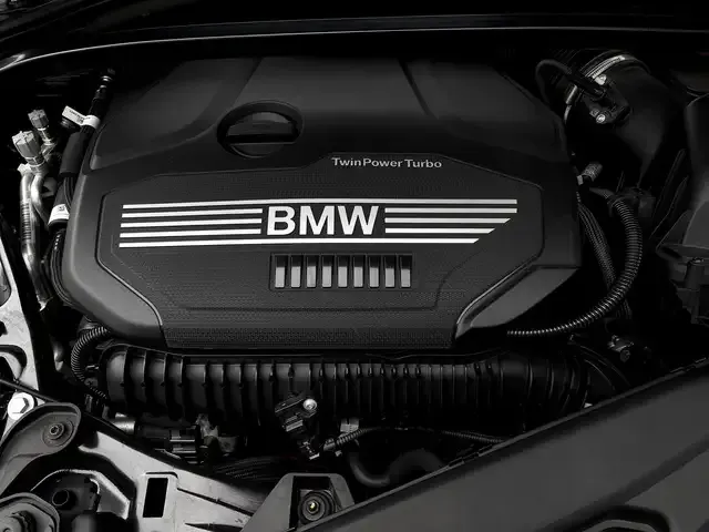 BMW 128