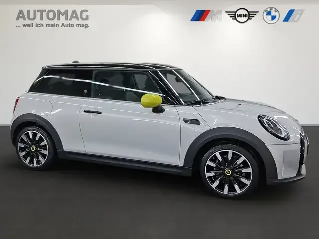 MINI Cooper SE