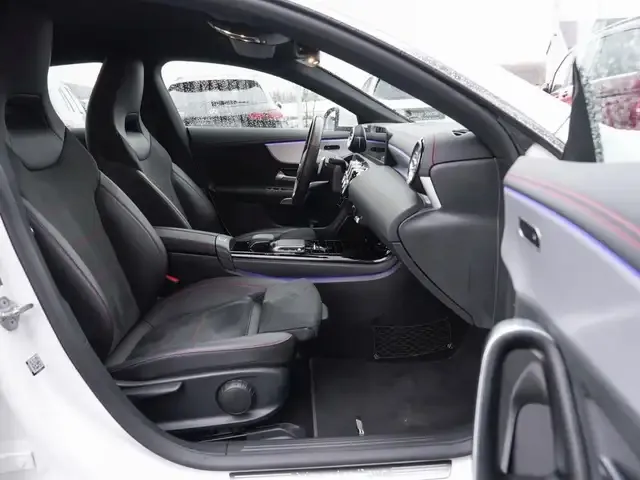 Mercedes-Benz CLA 220