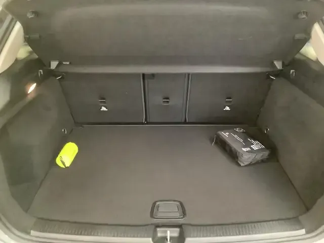 Mercedes-Benz B 220