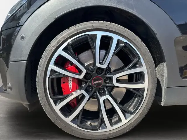 MINI John Cooper Works Clubman