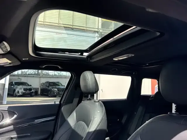 MINI John Cooper Works Clubman