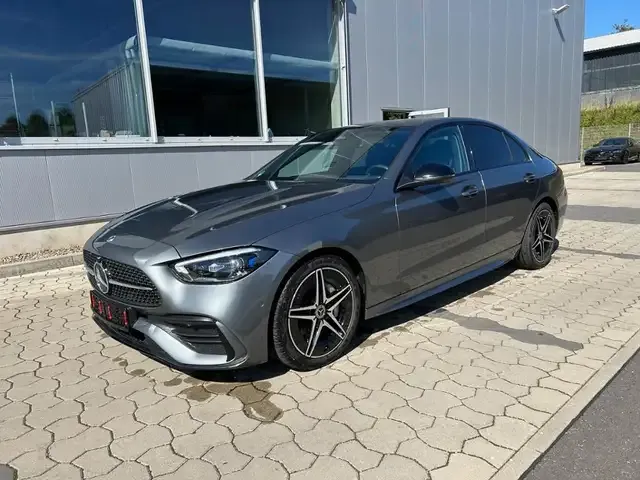 Mercedes-Benz C 220