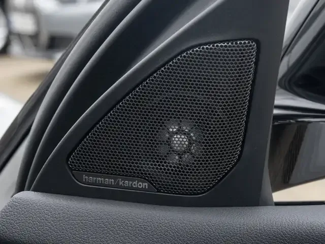 BMW 128