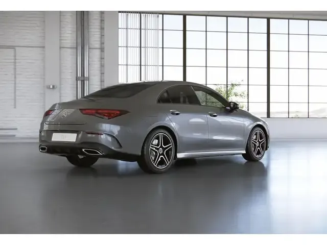 Mercedes-Benz CLA 250