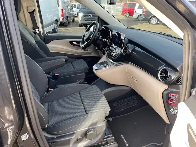 Mercedes-Benz Marco Polo