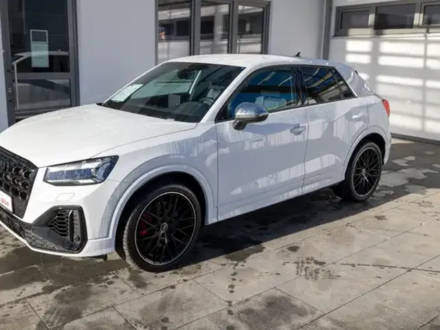 Audi SQ2