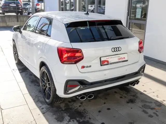 Audi SQ2