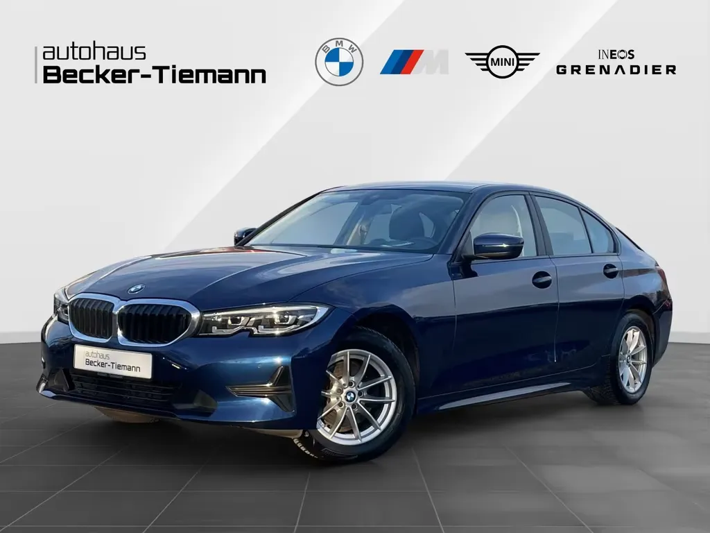 BMW 320