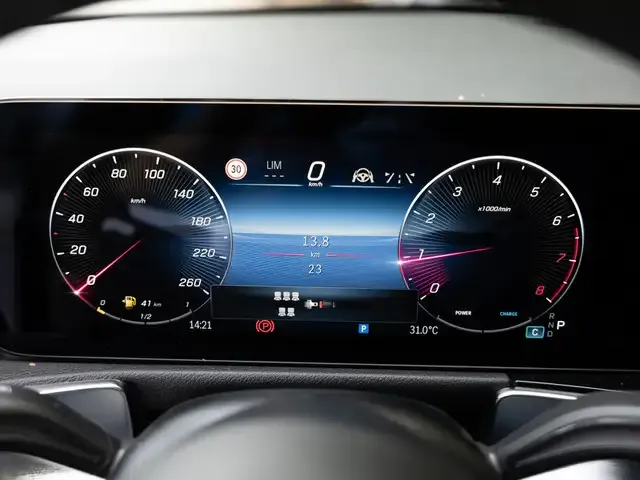 Mercedes-Benz GLB 250