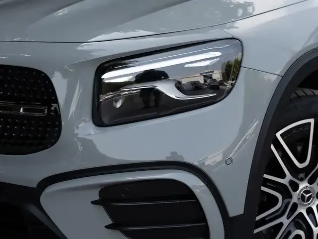 Mercedes-Benz GLB 250