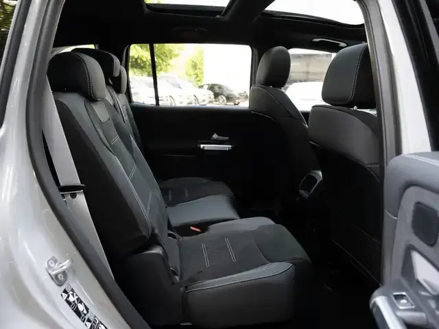 Mercedes-Benz GLB 250