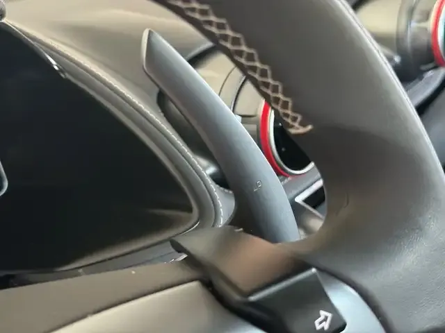 Ferrari 812