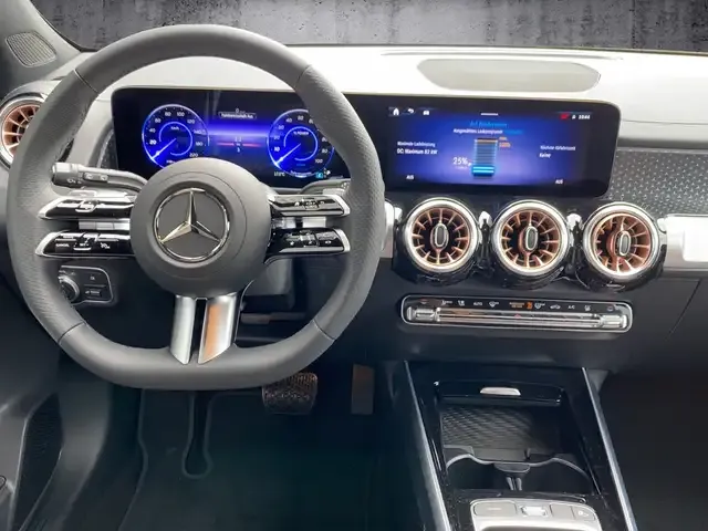 Mercedes-Benz EQB 300