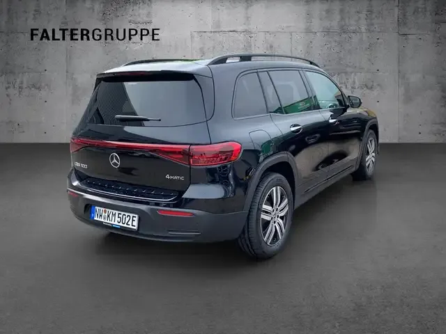 Mercedes-Benz EQB 300