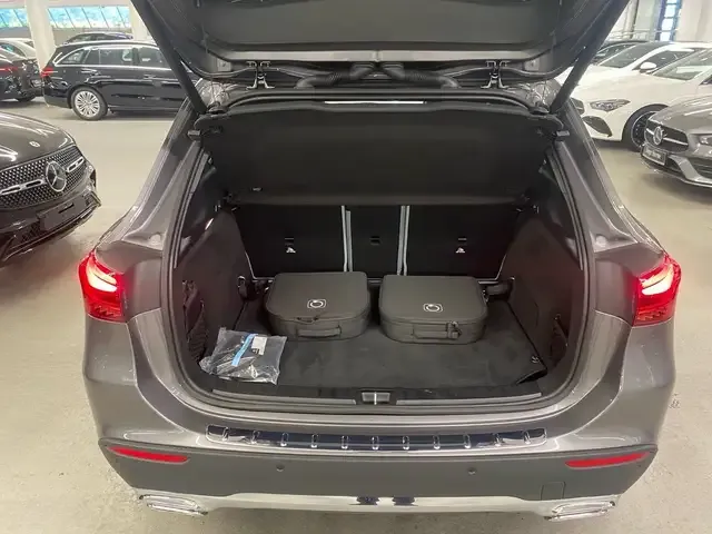 Mercedes-Benz GLA 250