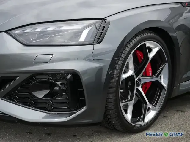Audi RS5