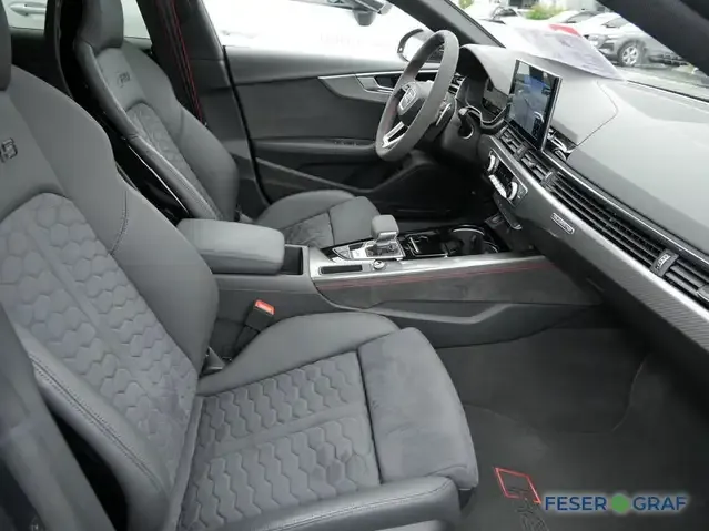 Audi RS5