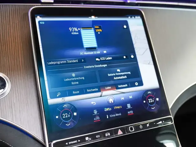 Mercedes-Benz EQE SUV