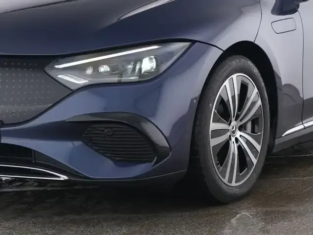 Mercedes-Benz EQE 350
