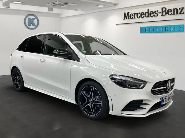 Mercedes-Benz B 200