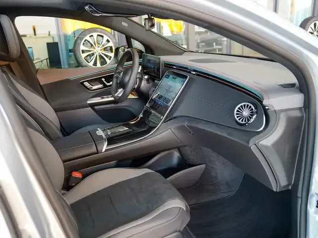 Mercedes-Benz EQE 350