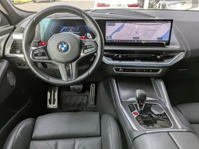 BMW XM