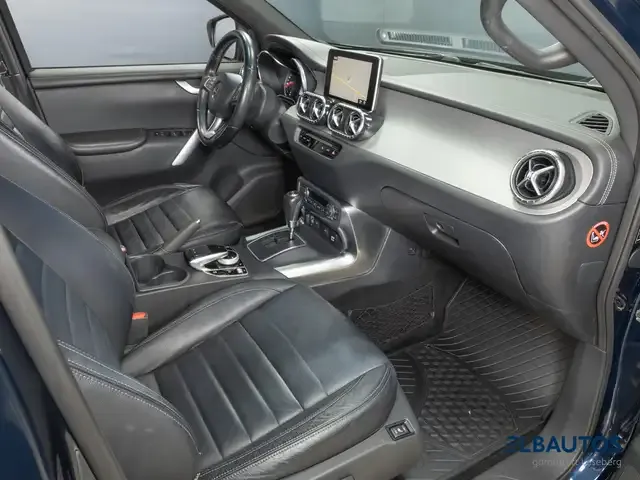 Mercedes-Benz X 250