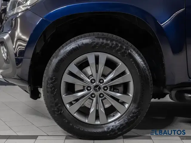 Mercedes-Benz X 250