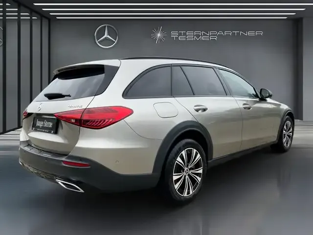 Mercedes-Benz C 200