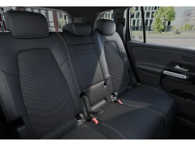 Mercedes-Benz EQB 300