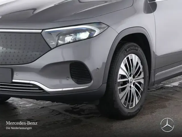 Mercedes-Benz EQA 300
