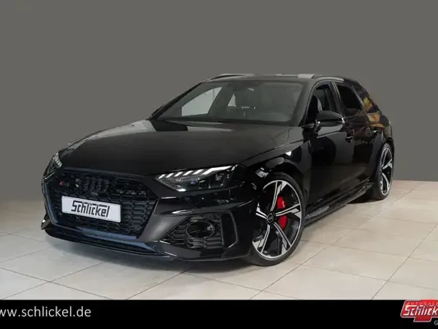 Audi RS4