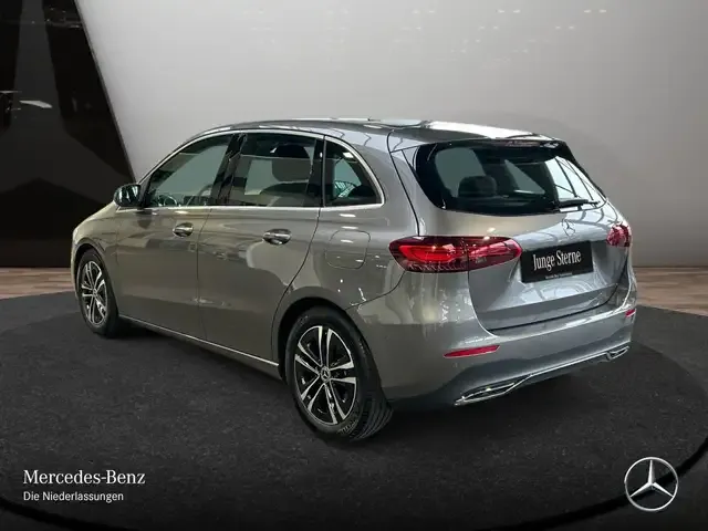 Mercedes-Benz B 250