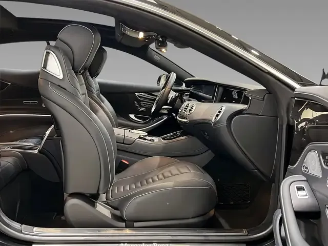 Mercedes-Benz S 560