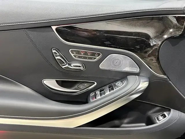 Mercedes-Benz S 560