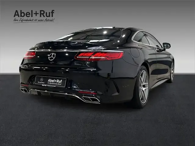Mercedes-Benz S 560