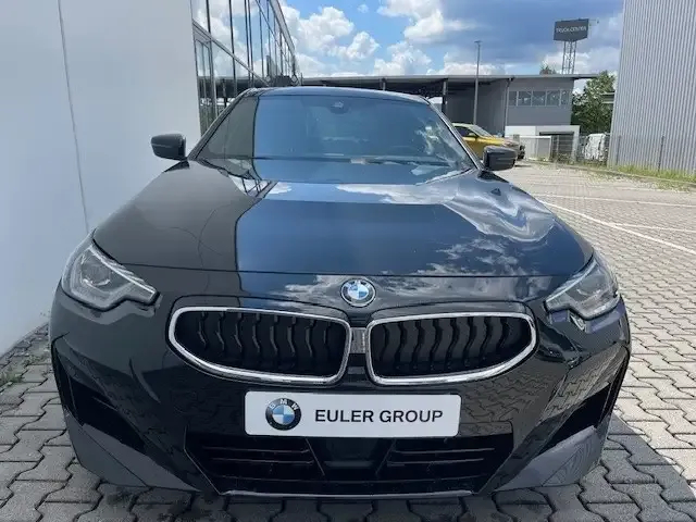 BMW 220