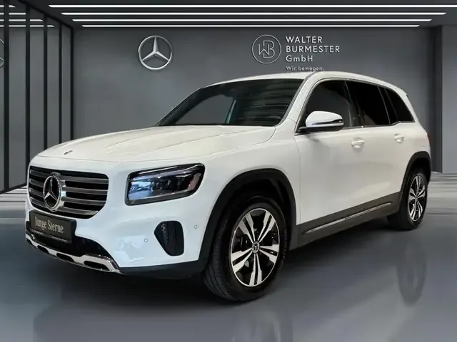 Mercedes-Benz GLB 220